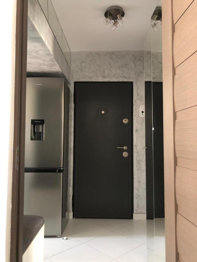 Elegant & Silver Luxury Apartament Крайова Екстериор снимка